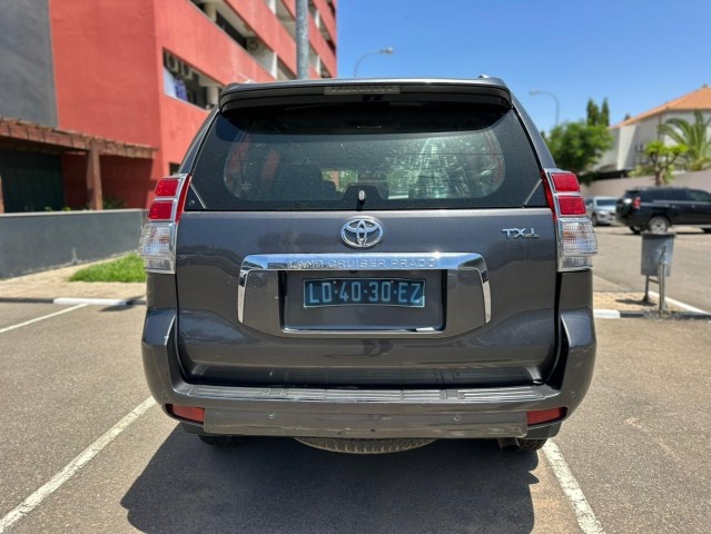 Venda Toyota Prado impecável