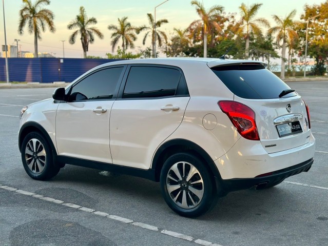 Venda Ssangyong korando impecável