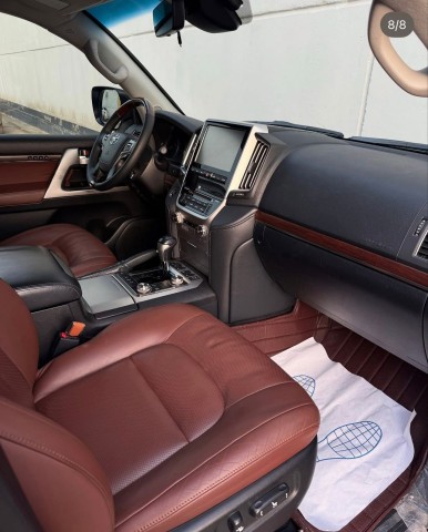 Venda TOYOTA LAND CRUISER (VXR) | 70th Anniversary