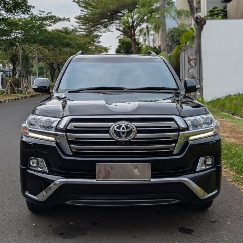 Venda TOYOTA LAND CRUISER (VXR) | 70th Anniversary