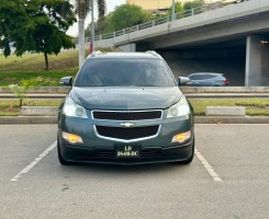 A venda Chevrolet traverse impecável