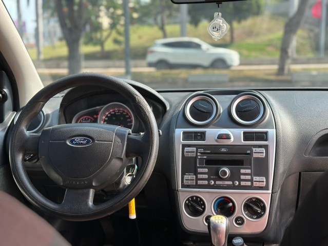 Venda Ford figo manual limpo