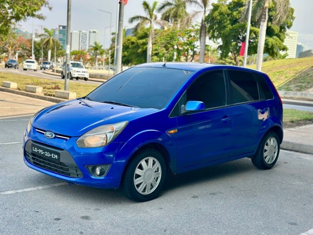 Venda Ford figo manual limpo