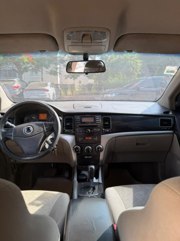 Venda Sangyong korando limpo automático gasolina
