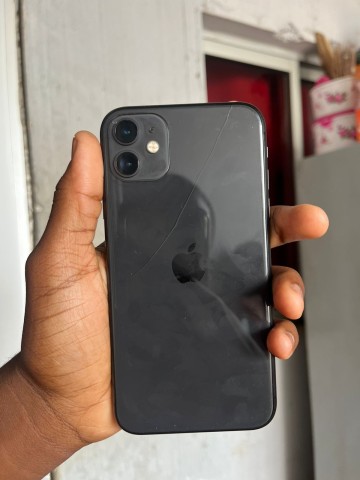 Venda IPhone 11 normal 128GB