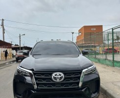 A venda TOYOTA FORTUNER 2023 NOVO - GASOLINA
