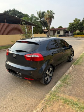 Venda Vendo Kia Rio Limpo