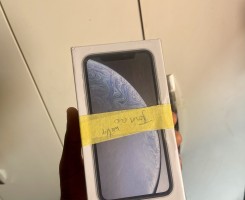A venda IPhone XR 128GB novo
