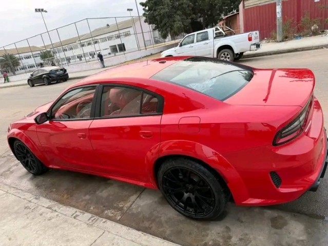 Venda DODGE CHARGER V6 2022