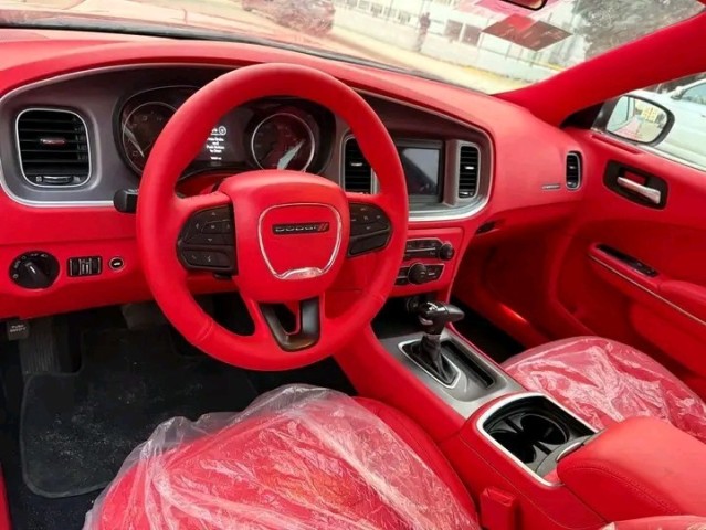 Venda DODGE CHARGER V6 2022