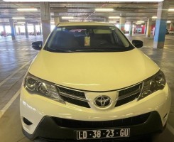 A venda Toyota rav4