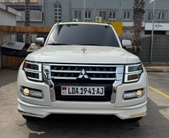 A venda MITSUBISHI PAJERO SEMI NOVO