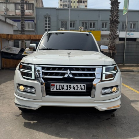 Venda MITSUBISHI PAJERO SEMI NOVO