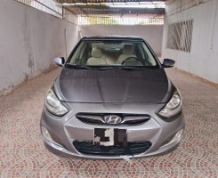 A venda Vendo Hyundai Accent Limpo