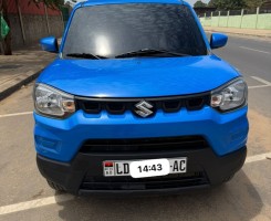 Comprar Suzuki spress semi novo impecável