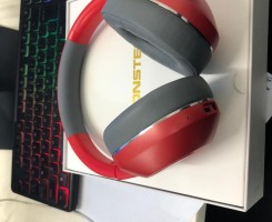 A venda Headphone Monster Storm