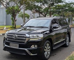 A venda TOYOTA LAND CRUISER VXR FULL OPTION 70