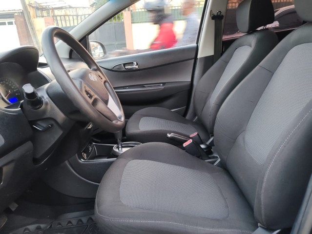Venda HYUNDAI 120 SÉRIE E