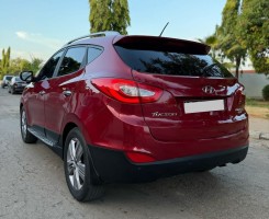 A venda HYUNDAI TUCSON LIMITED FULL OPTIONS 4WD