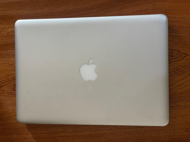 Venda Mac book pro 13