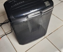A venda Máquina de Triturar Papel
