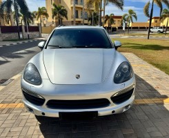 A venda PORSCHE CAYENNE S | V8