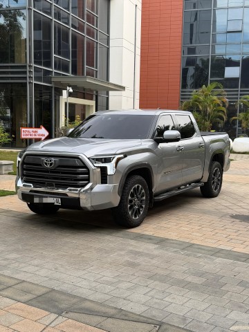 Venda TOYOTA TUNDRA
