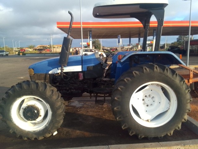 Venda Tratactor New Holland