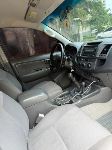 Venda TOYOTA HILUX