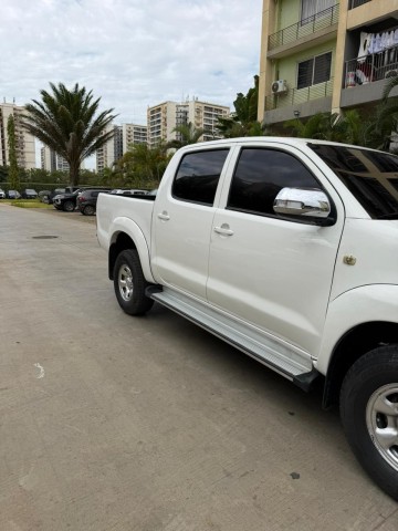 Venda TOYOTA HILUX