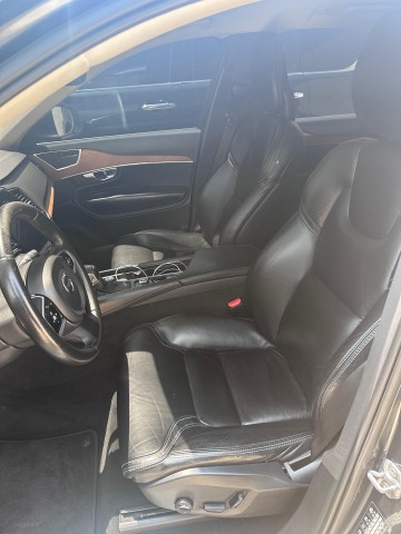 Venda VOLVO XC90