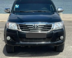 A venda TOYOTA HILUX