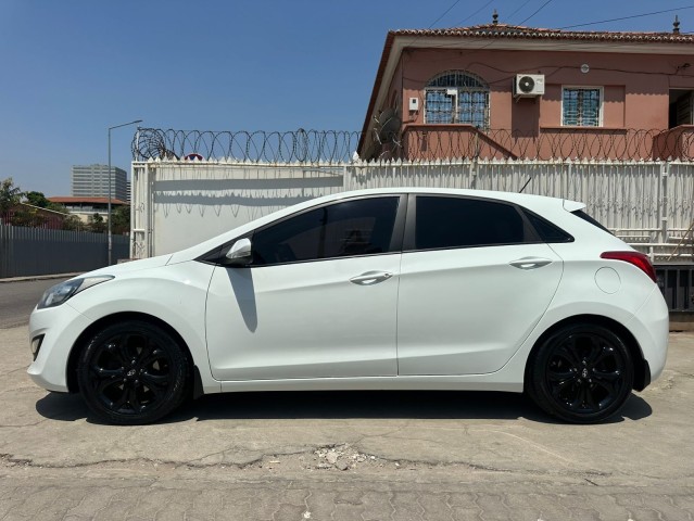 Venda HYUNDAI i30