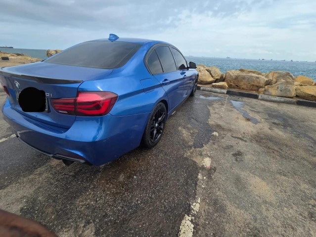 Venda BMW 330i