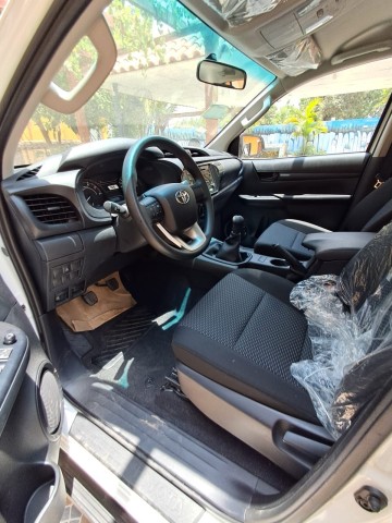 Venda TOYOTA HILUX