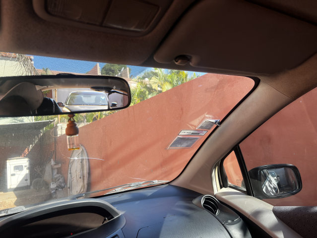 Venda TOYOTA YARIS BEM CONSERVADO