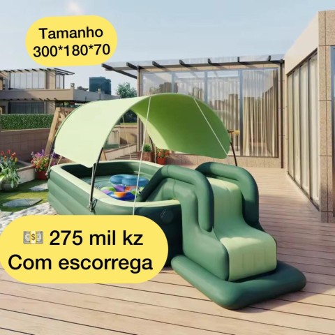 Venda Piscina inflável com escorrega + cobertura