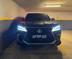 A venda Lexus super sport 570 s