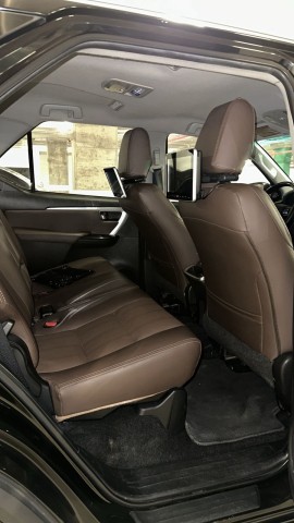 Venda TOYOTA FORTUNER SR5