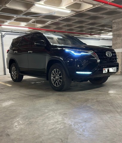 Venda TOYOTA FORTUNER SR5