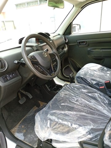 Venda SUZUKI SPRESS AUTOMÁTICO LIMPO