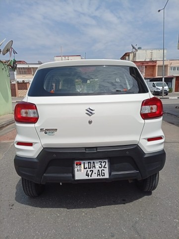 Venda SUZUKI SPRESS AUTOMÁTICO LIMPO