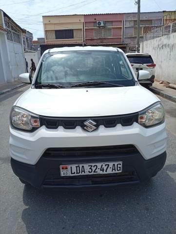 Venda SUZUKI SPRESS AUTOMÁTICO LIMPO