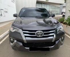 A venda TOYOTA FORTUNER | EXR
