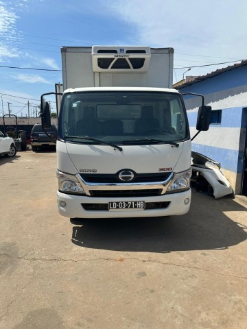 Venda TOYOTA HINO | FRIGORÍFICO