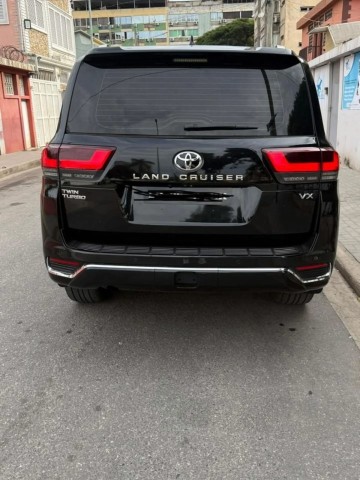 Venda TOYOTA LAND CRUISER VX | TWIN TURBO 6