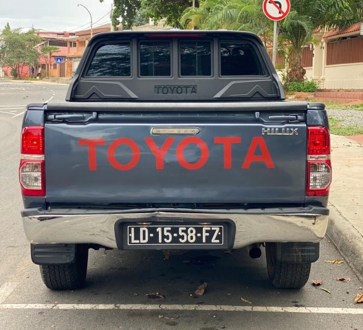 Venda TOYOTA HILUX 2KD SÉRIE FZ