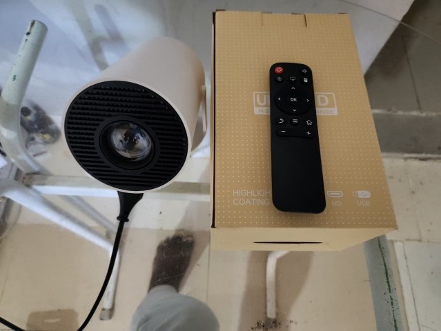 Venda Projector Hy300