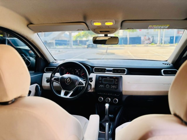 Venda Renault Duster limpo gasolina automático