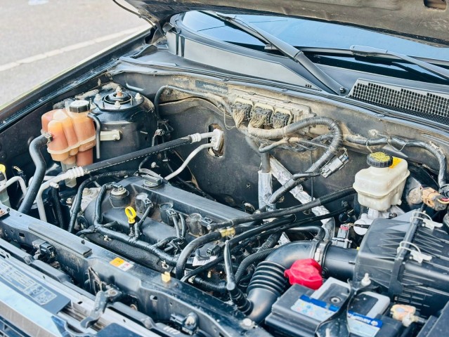 Venda Ford escape limpo